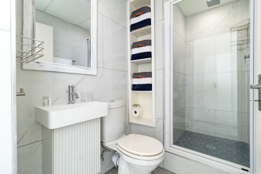 2 Bedroom Property for Sale in Bloubergstrand Western Cape